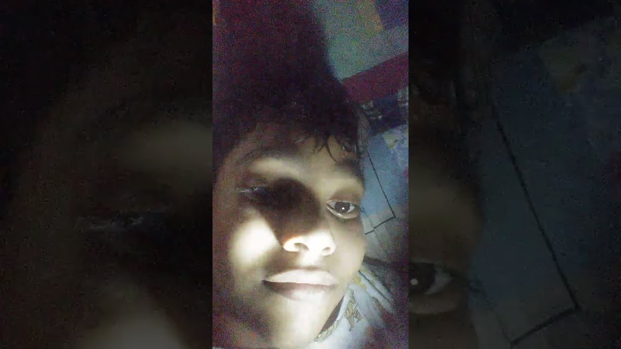 la linterma  azul esmi favorita