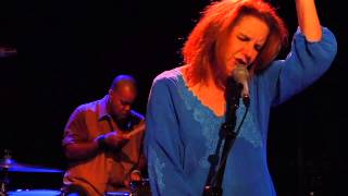 Video thumbnail of "Teresa James & the Rhythm Tramps FORGETTING YOU"