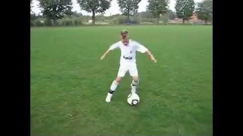 He plays like Cristiano Ronaldo