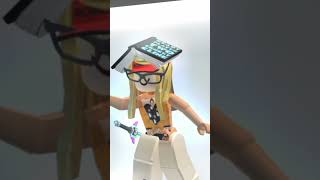 ellos les llamo amigos cercanos dequi amigos lejanos #roblox #yosoydelos7mil #memes #humor