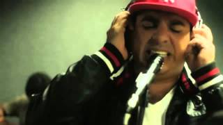 Un Beso - Karly Way & Oveja (Vídeo Oficial) HD