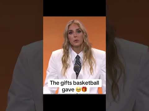 Elena Delle Donne's emotional message to the sport of basketball during her Hall of Fame speech ❤️