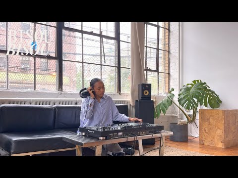 Lush & Chill R&B Mix in a Brooklyn Studio | Set 47 | Ceema (Alternative Jazz and R&B + Neo Soul)