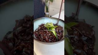 Black Bean Noodle