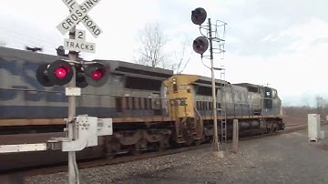Fast Moving CSX Intermodal Train 12/21/11