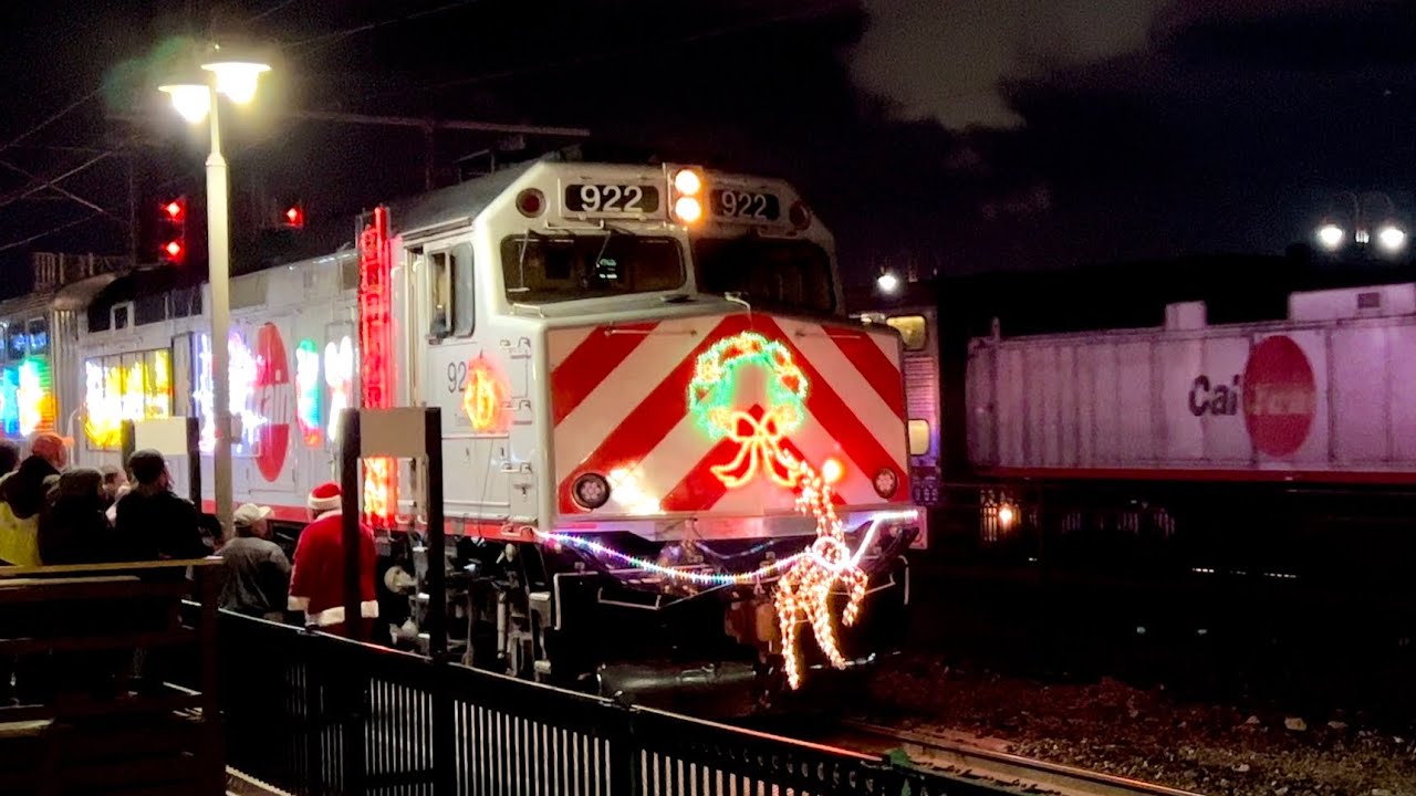 Caltrain christmas train 2025