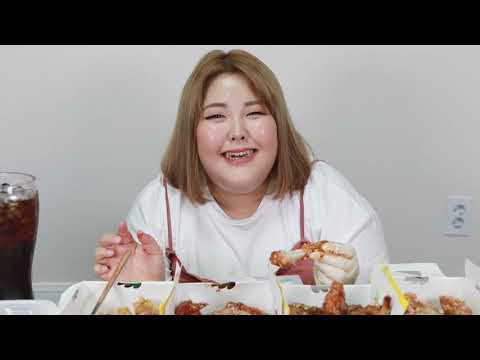치킨플러스 톡톡치킨(팝핑캔디치킨) ASMR (poping <strong>candy</strong> <strong>chicken</strong> #mukbang)