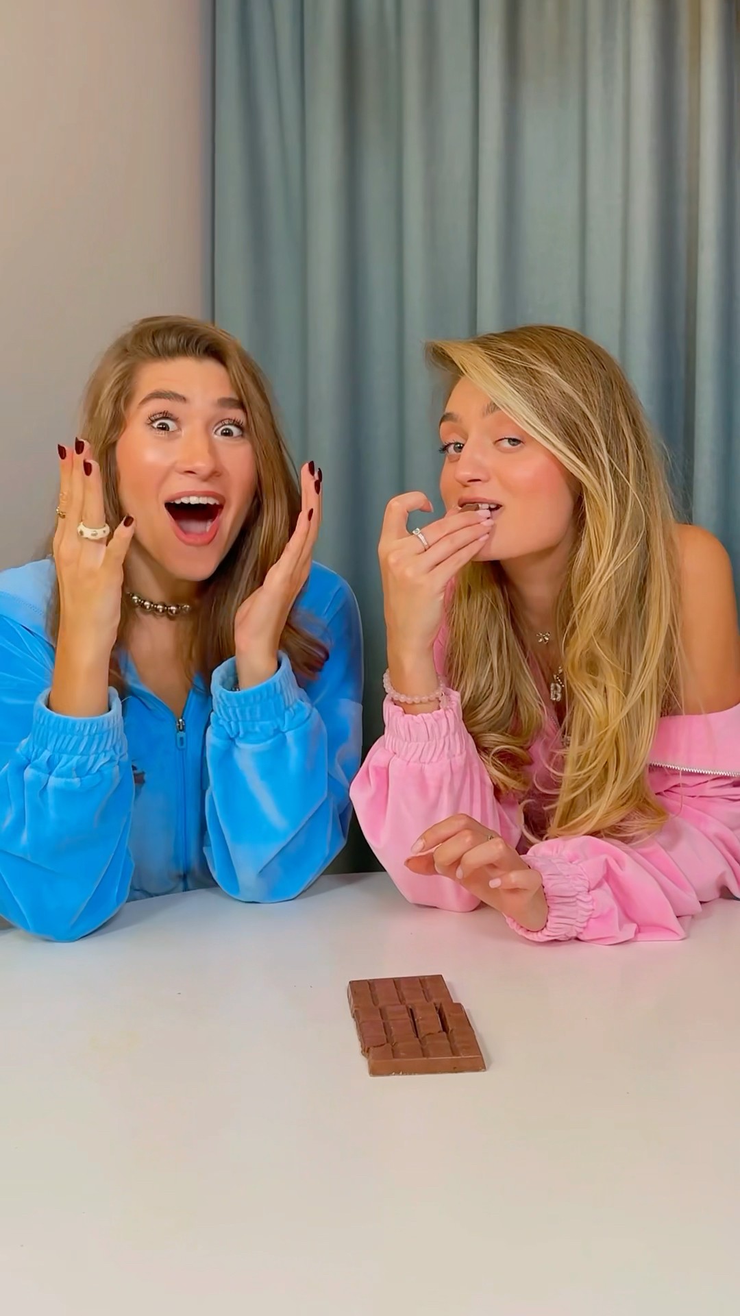 Chocolate lifehack? Can you repeat it??