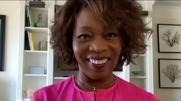 Riding The Rails With Alfre Woodard | New York Liv...