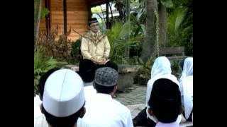 Tausiyah Ustadz Wijayanto - Mengetuk Pintu Hati (Part 1)