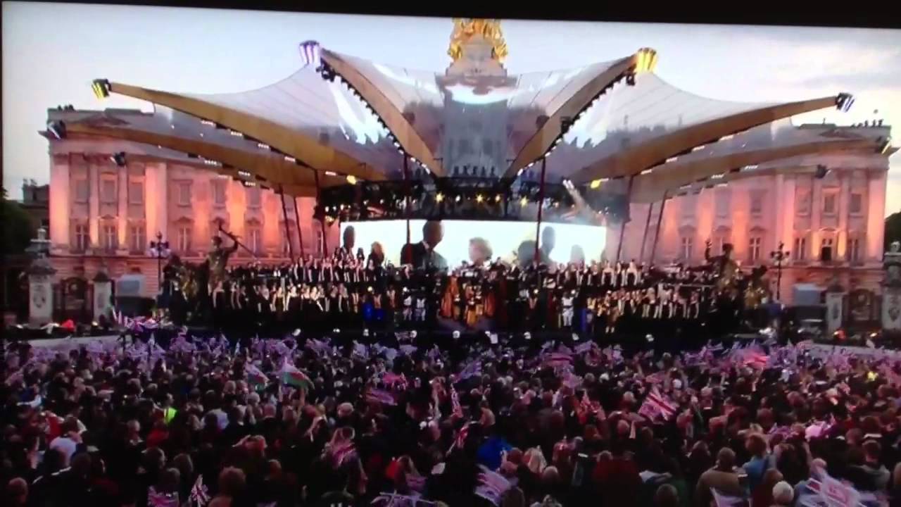 The Queens Diamond Jubilee Concert,Gary Barlow and The Commonwealth