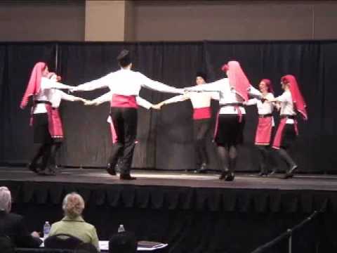 Bulgarian Dance Of Pravo Trakijsko Horo 
