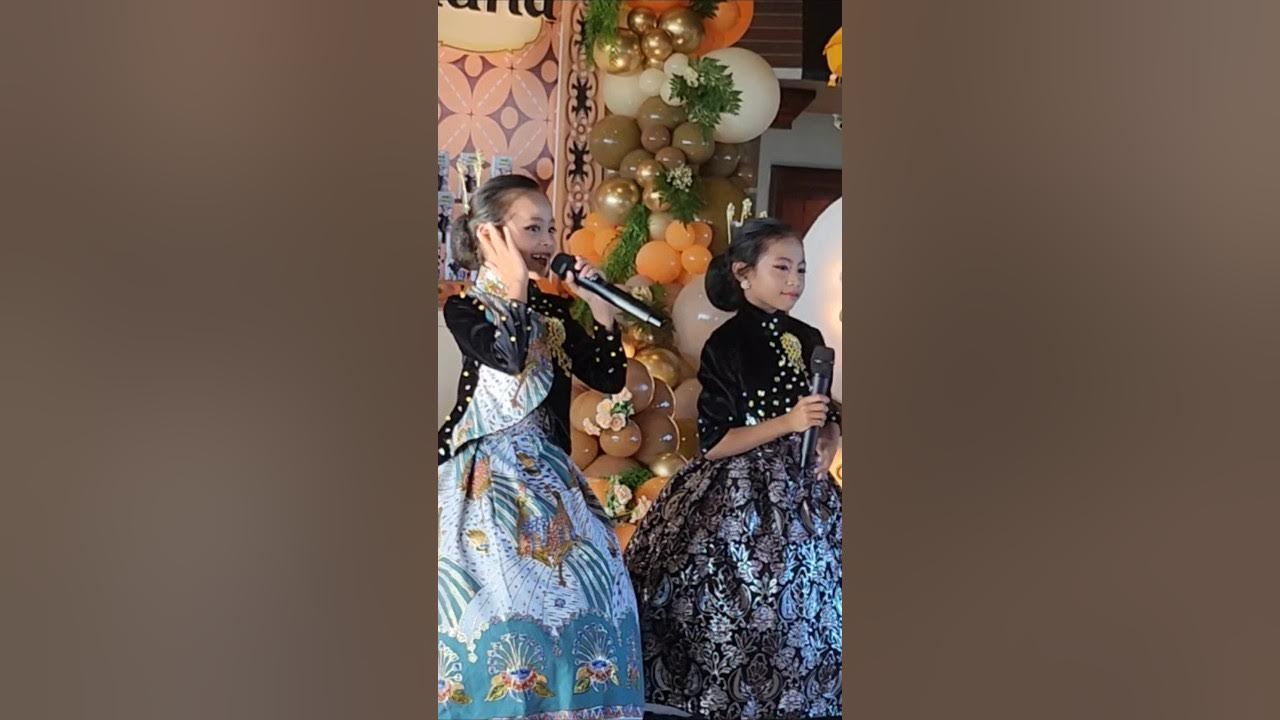 LAGU TERBARU ALUNA DAN AMANDA - BACA BISMILLAH #kakcuy #shorts #alunadanamanda LAGU TERBARU ALUNA DAN AMANDA - BACA BISMILLAH #kakcuy #shorts #alunadanamanda