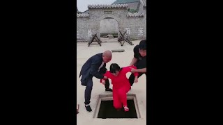拍戏现场笑料不断!搞笑电影幕后大揭秘