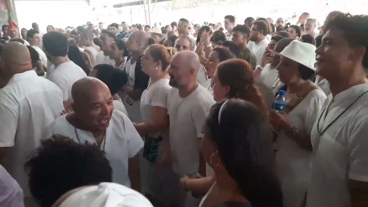 ÒGBÓJÚ ỌDẸ (Brazilian Òrìṣà Devotees Dance To Yorùbá HUNTER SPIRIT (ỌDẸ)