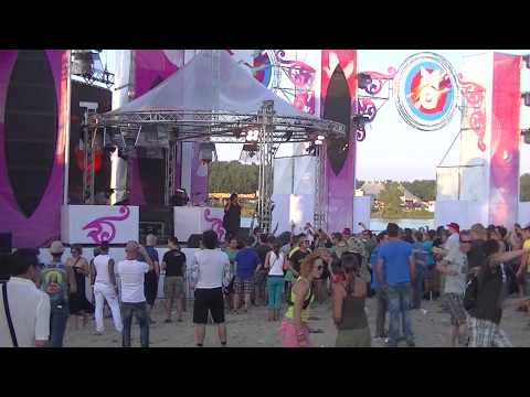 Kevin Saunderson feat Inner City - Big Fun @ XO Belgium 2012 Extrema Outdoor
