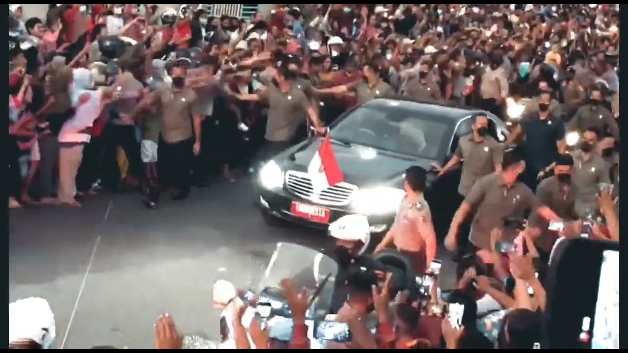 SAAT BAPAK PRESIDEN JOKOWI DODO TIBA DI ENDE####