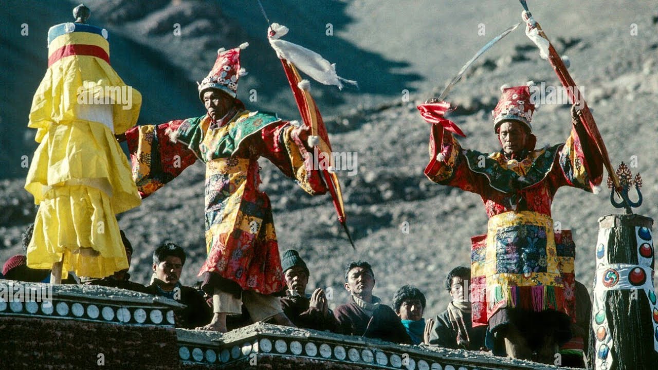 Stok Guru Tsechu Vlog // Small Accident Happened 😔//.    #leh #stokgurutsechu #lehladakhtourism