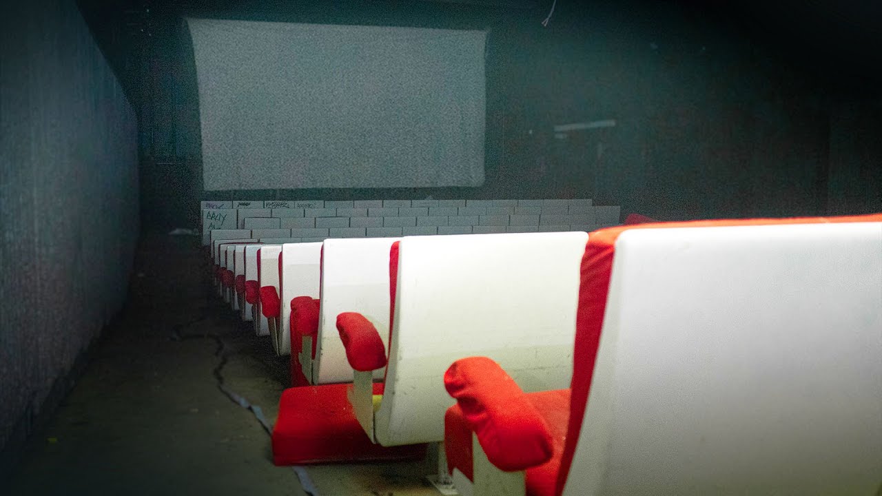 ON EXPLORE UN CINÉMA ABANDONNÉ ! (Urbex)