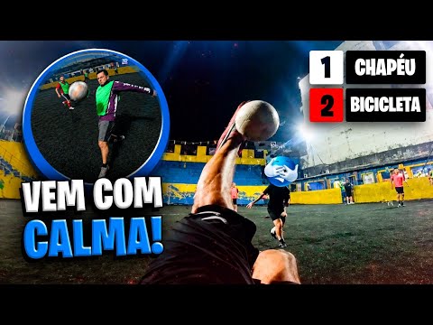 CHAPEU HUMILHANTE E GOLAÇO DE BICICLETA - VISÃO DE UM CANHOTO JOGANDO RACHÃO