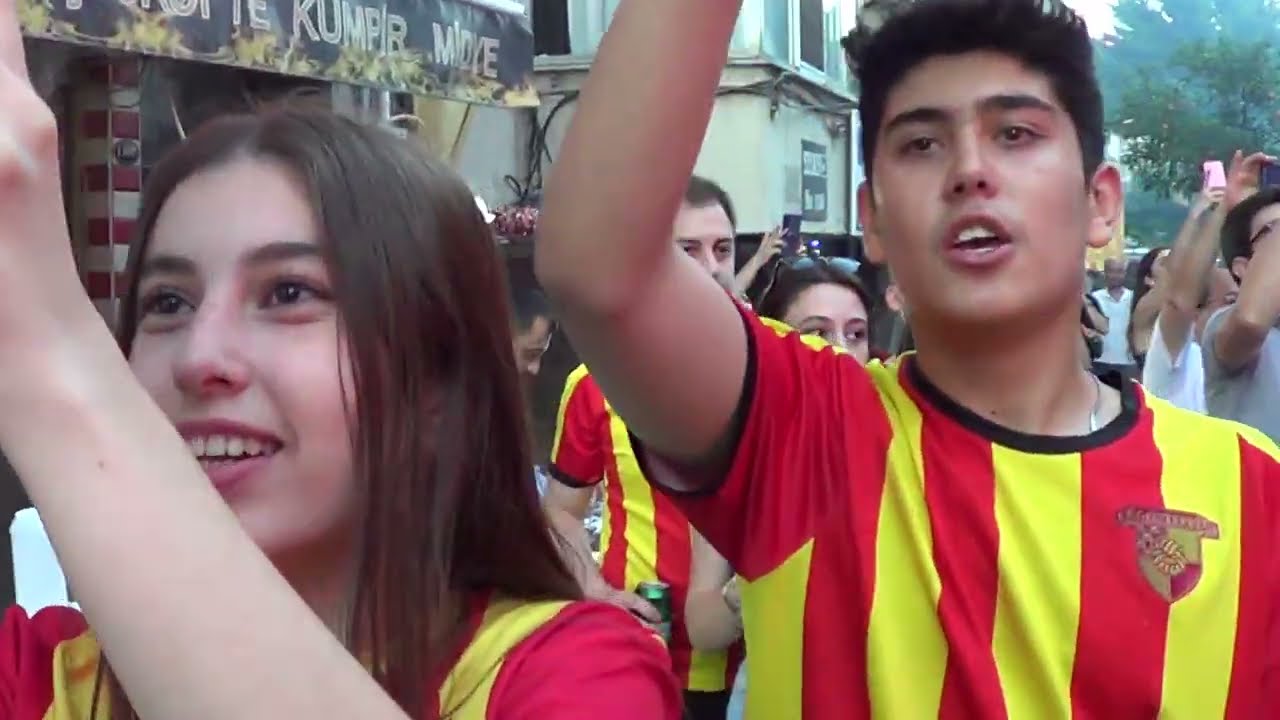 GÖZTEPE  SEVGİSİ  DÜNYALARA SIGMAZ