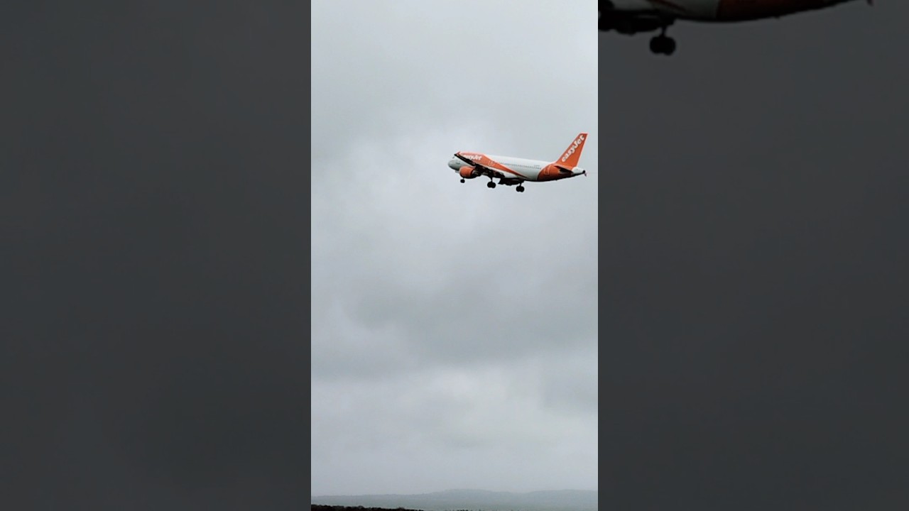 easyJet take off Bristol Airport (BRS) 