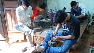 Handicapped Hoi An Artisans + Craftsmen Workshop-"Reaching Out" Arts & Crafts