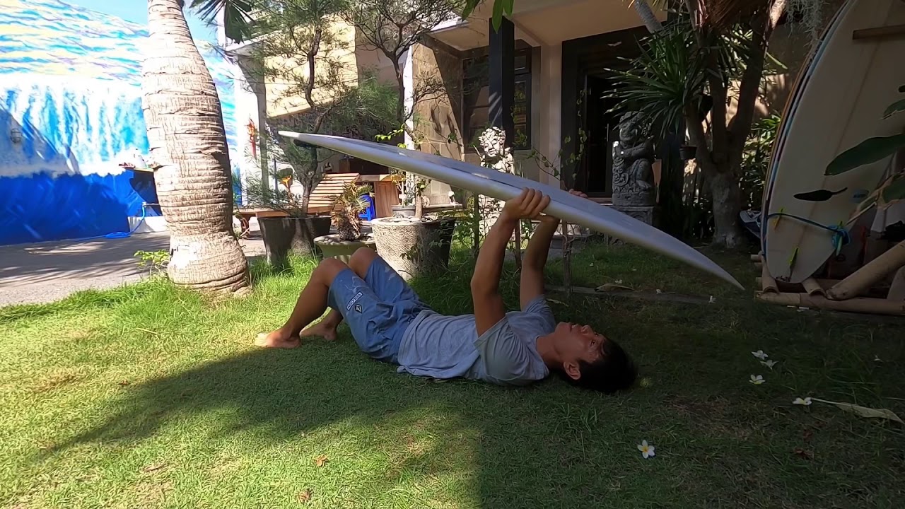 冲浪教学 长板怎样越浪以及注意事项