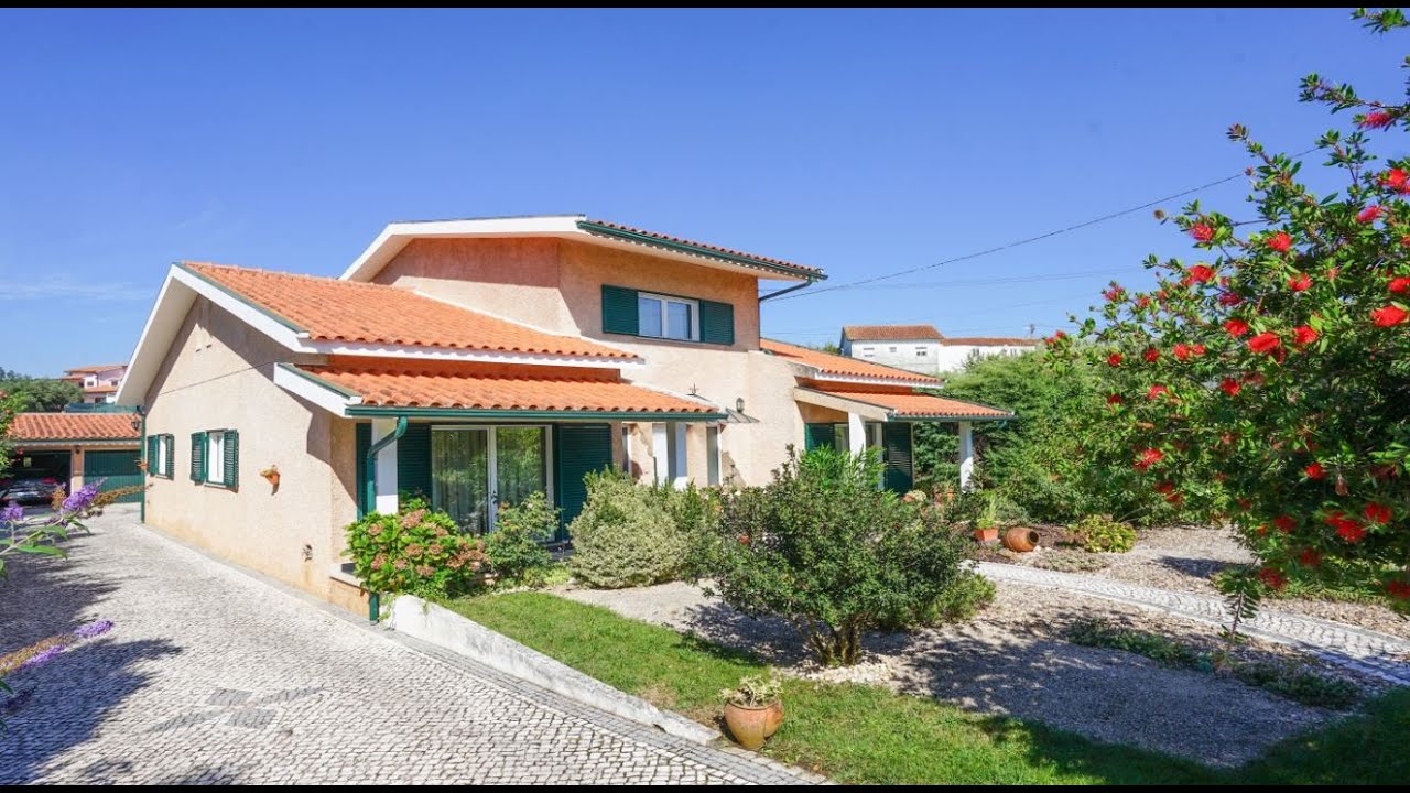 Moradia T5+1, com Terreno, em Foz de Arouce, Lousã