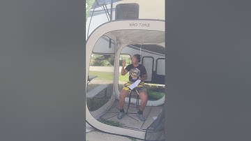 Unboxing of East Oak Pop Up Tent(2)