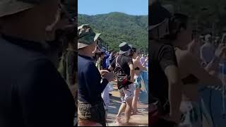 Wild dolphin injures beachgoers in Japan Japan Issues Warning After Revenge Dolphin Attacks