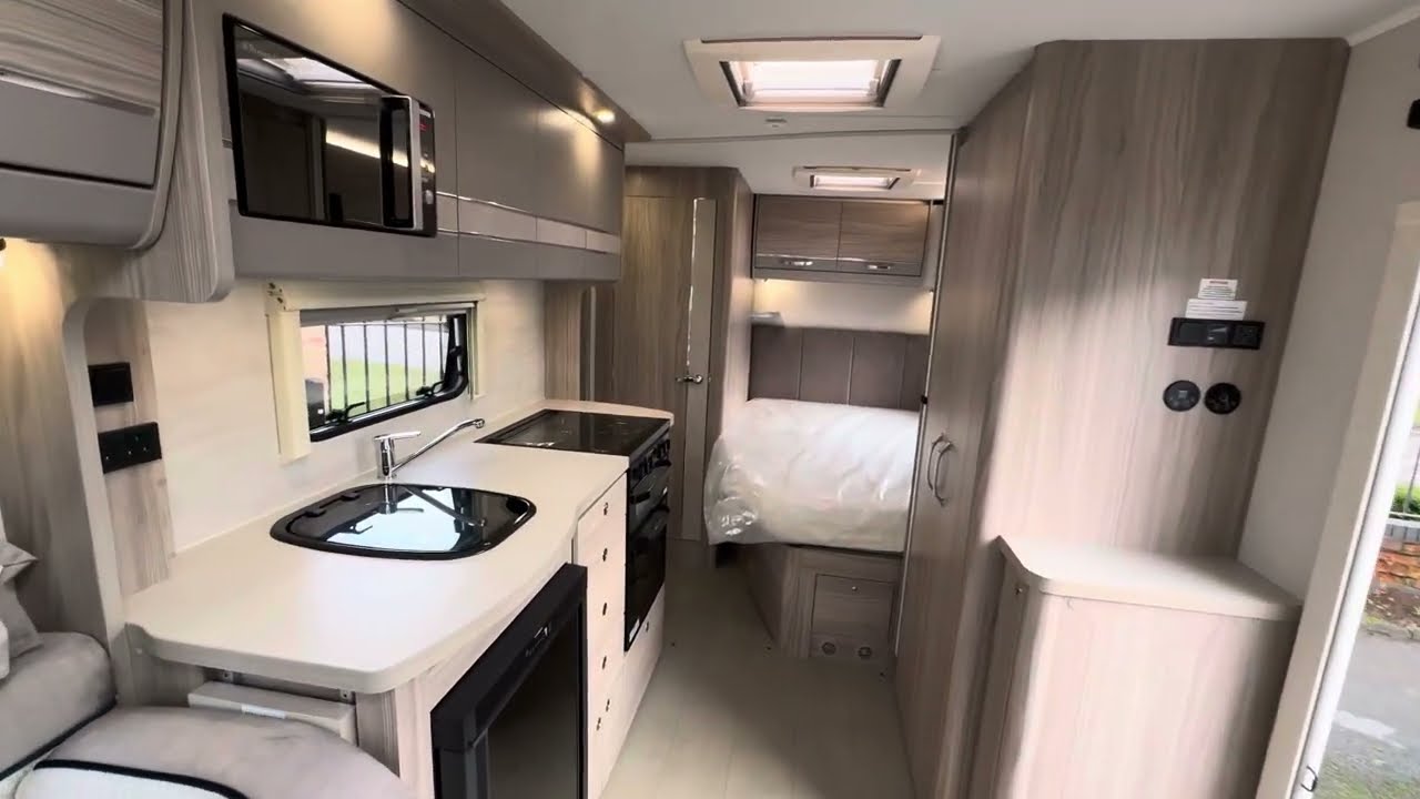 2024 Elddis Autoquest 155 Vogue