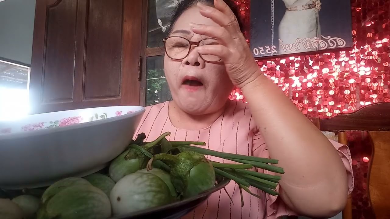 มากินข้าวกันค่ะ