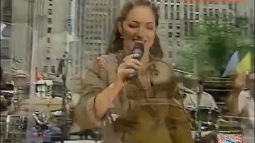 Wrapped remix/ reggaeton _Gloria Estefan ( the flash back drive)