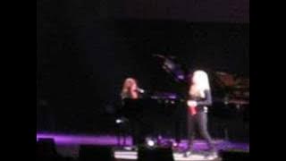 Sarah McLachlan & Avril Lavigne singing Aidia