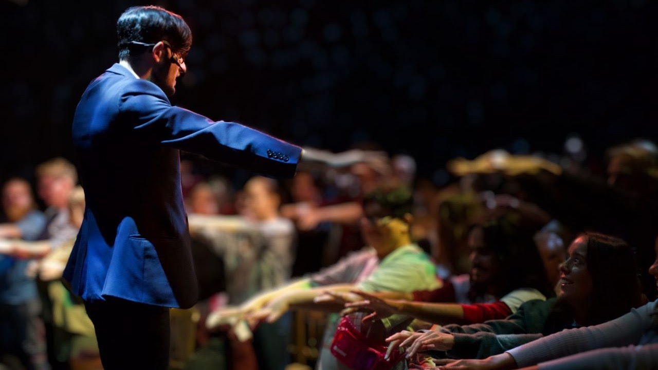 The Hypnotist & Mind Reader Live: Comedy Hypnosis + Mind Reading Show