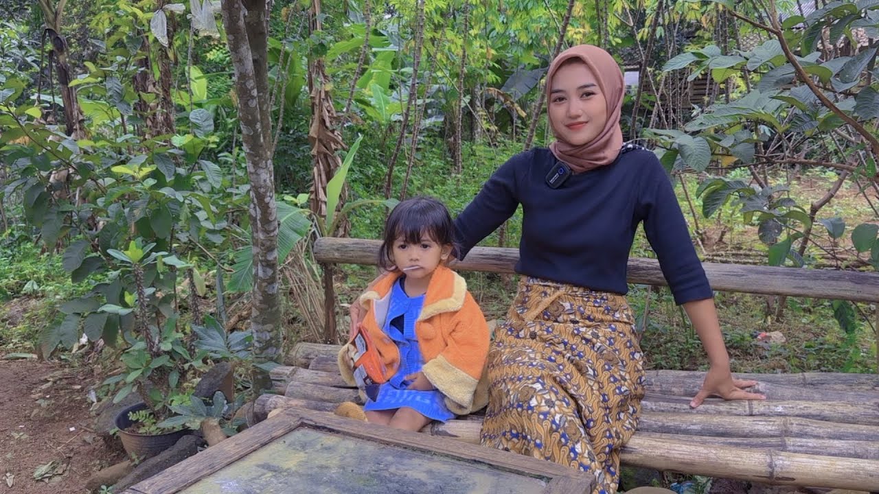 SINGLE PARENT CANTIK ALAMI SURAT2 LENGKAP HIDUP SEDERHANA DI PELOSOK PEDESAAN JAWA BARAT