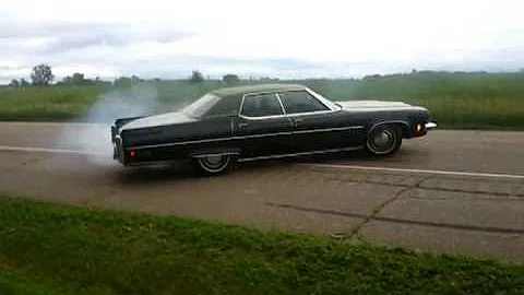 Oldsmobile Burnout olds 98 cyclones doughnut posi ...