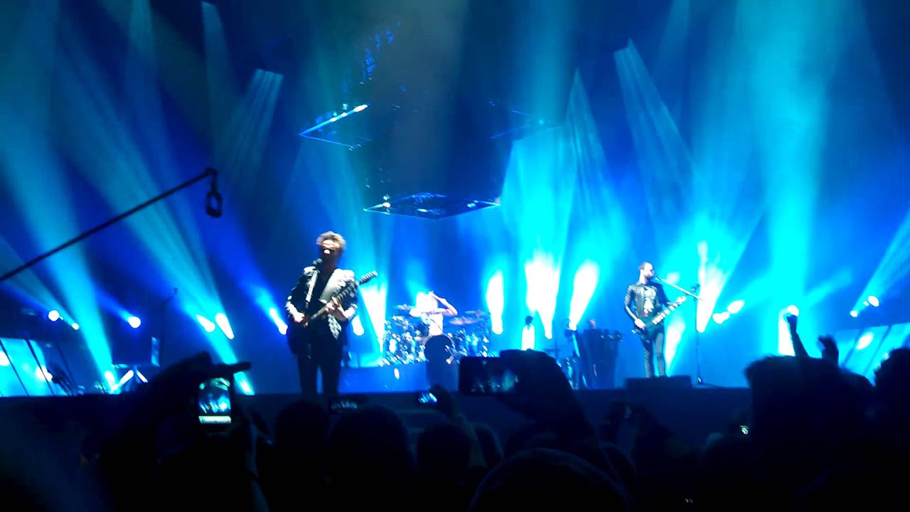 Muse - Resistance Live Clip - Cincinnati 2/27/13 - YouTube