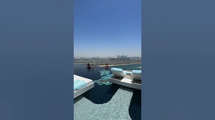 Cloud 22 Atlantis the Royal Infinity Pool Dubai UAE