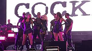 Dirrty - Can´t Hold us Down - Glam - Vanity - live in la Feria de San Marcos @ChristinaAguilera