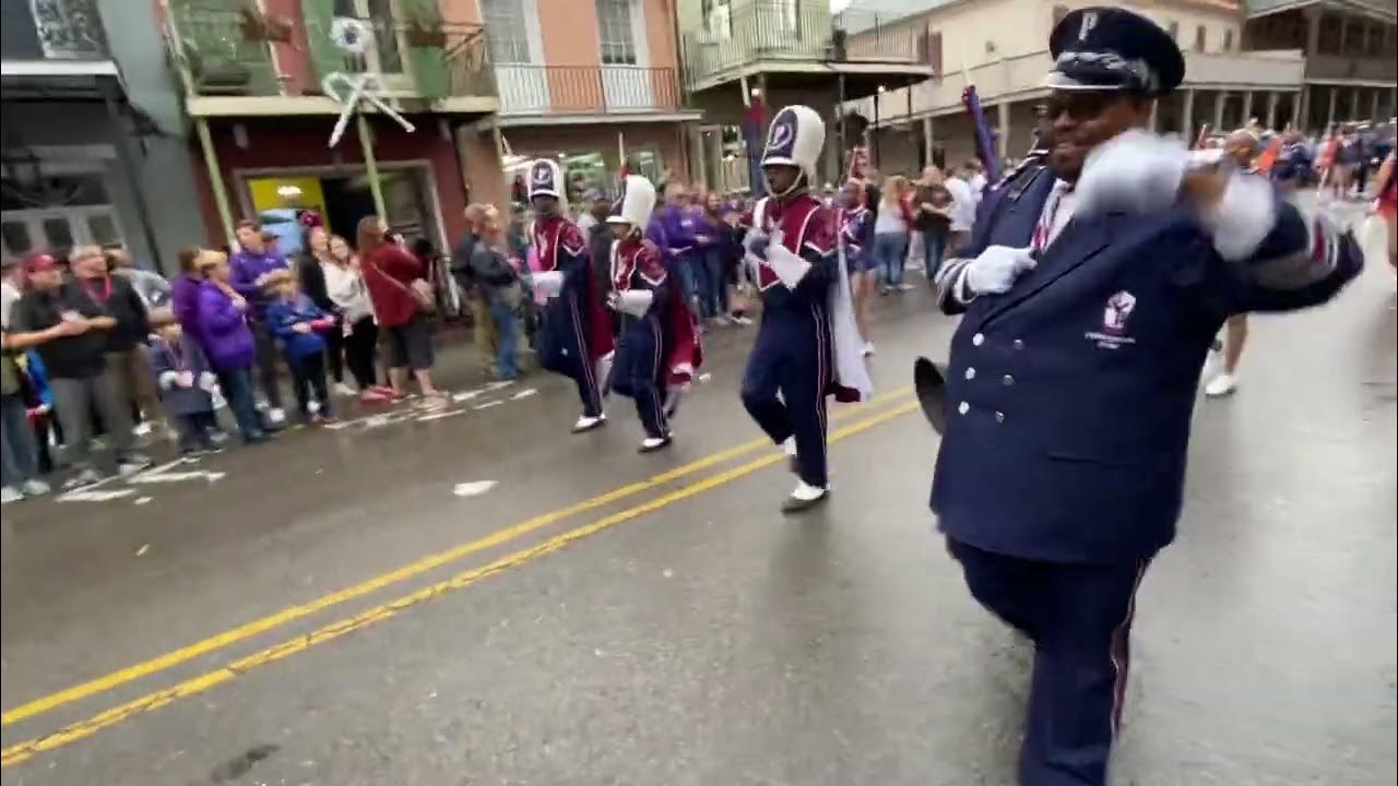 Pebblebrook Marching Band in the Sugar Bowl Parade in New Orleans