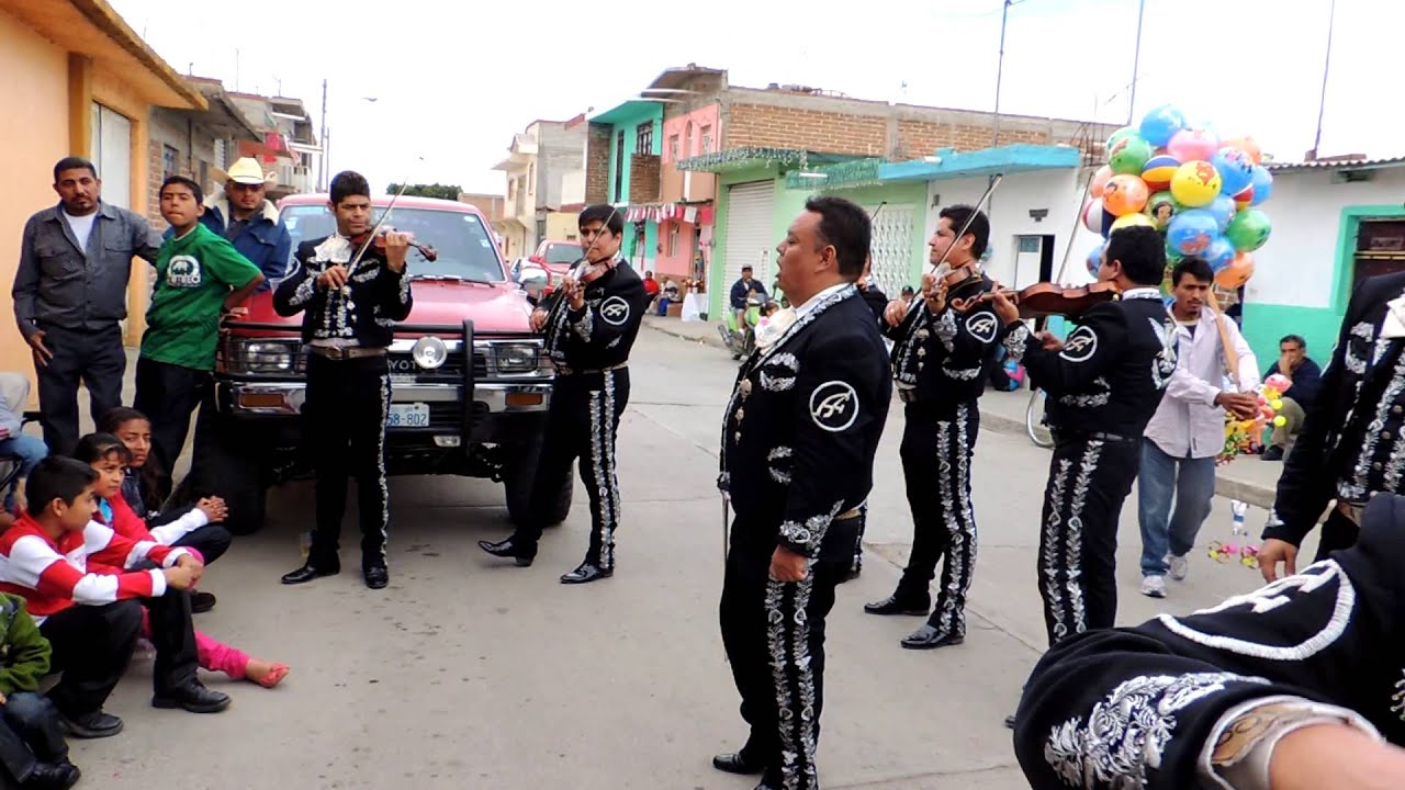 camera iphone 8 plus apk Romita 2012 El Mariachi canta en el 8bo Cuartel