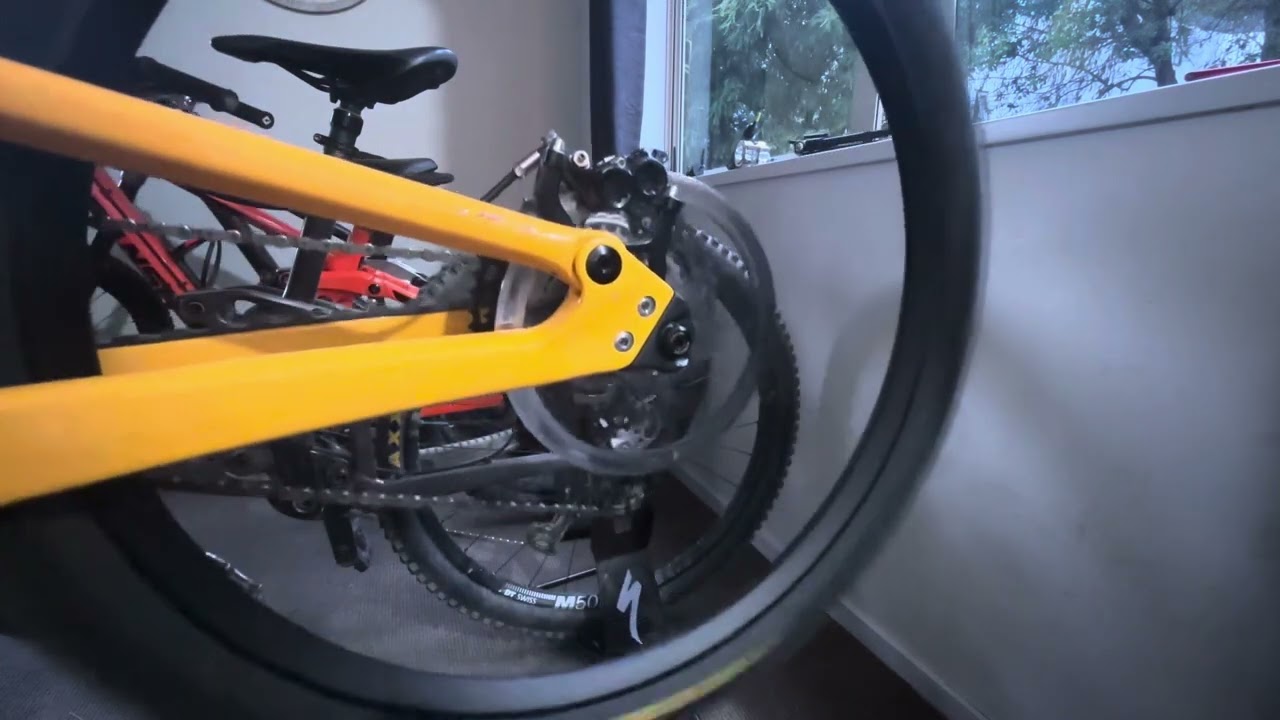 Chris King Hub Sound 2025