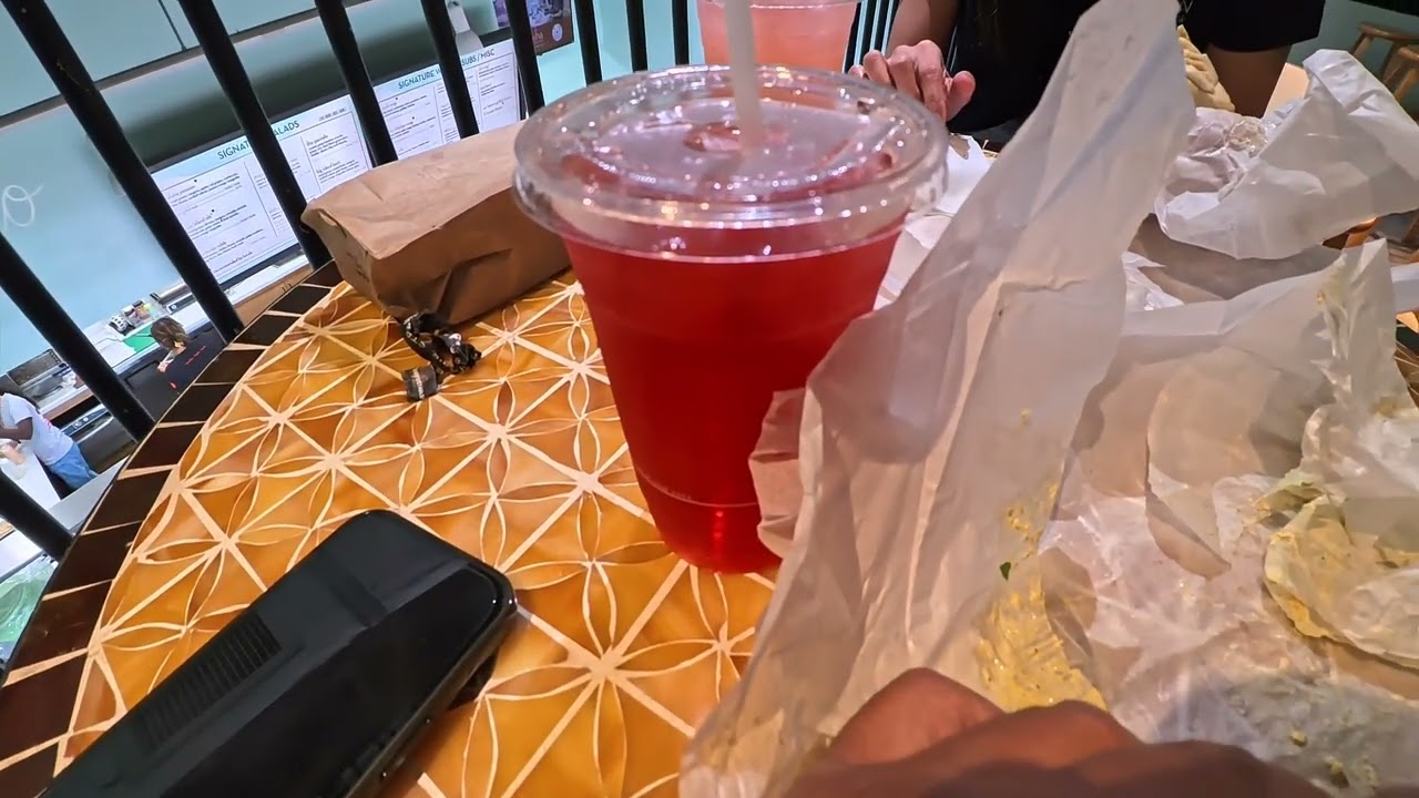 Lunch at Aloha Salads