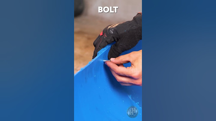 DIY-Experiment mit einem Wasserflugzeug aus Kunststofffässern und PVC-Rohren 🌊🛩️