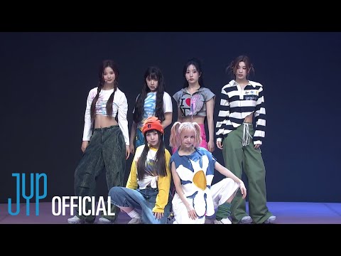 NMIXX 1st EP Comeback Showcase [Docking Station : expérgo] 'Just Did It'