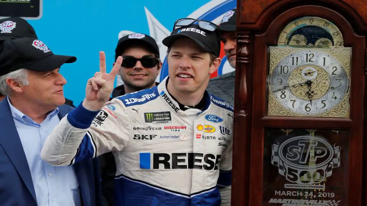 Keselowski routs field to earn win at Martinsville Speedway