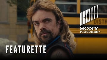 PIXELS Featurette - Peter Dinklage Battles Pac-Man