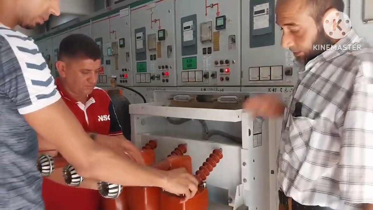 شاهد عمليا كيف يتم عمل صيانة جسيمة علي قاطع تيار جهد متوسط ABB الجزء الأول